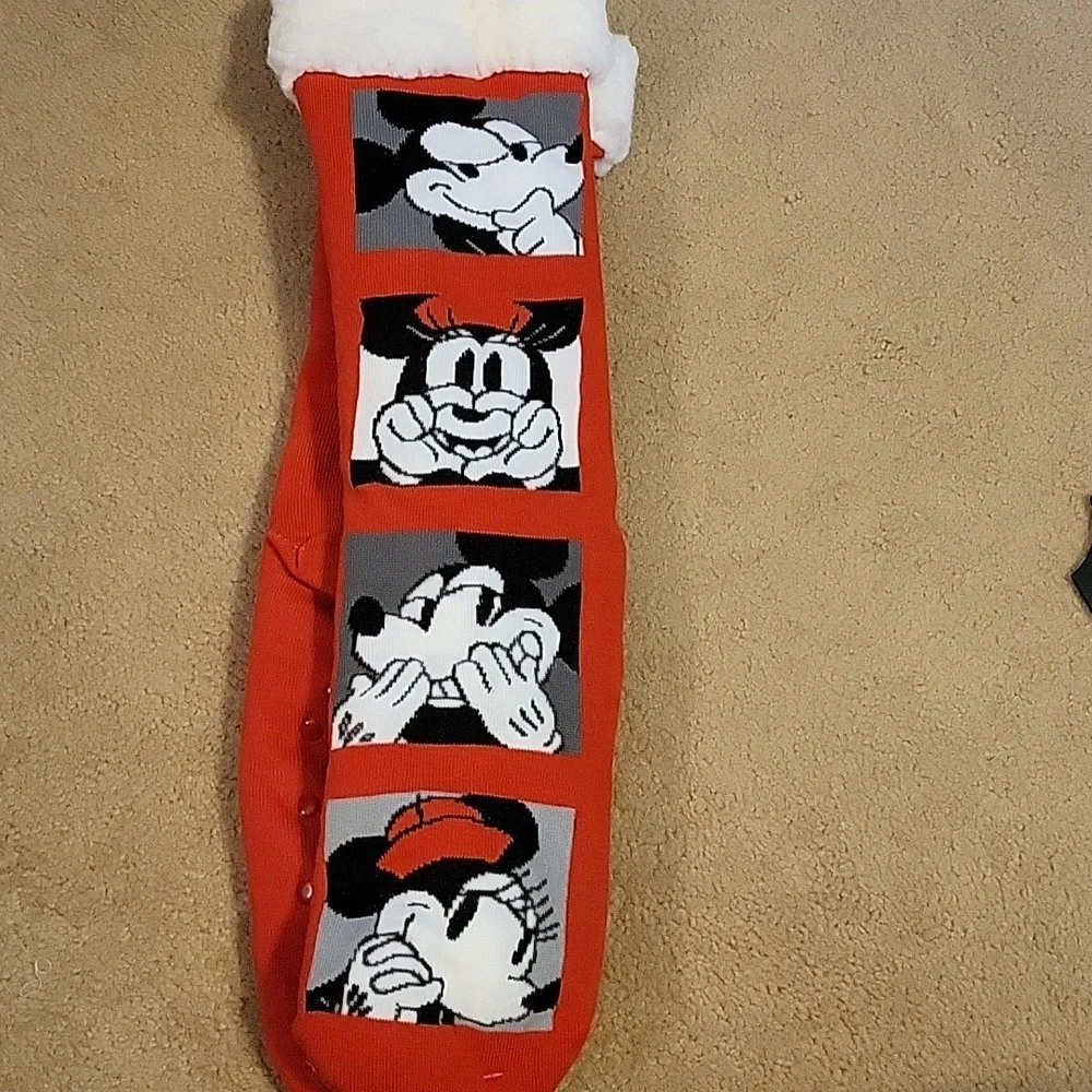 Red Disney Christmas Fuzzy Socks New Mickey Mouse New
